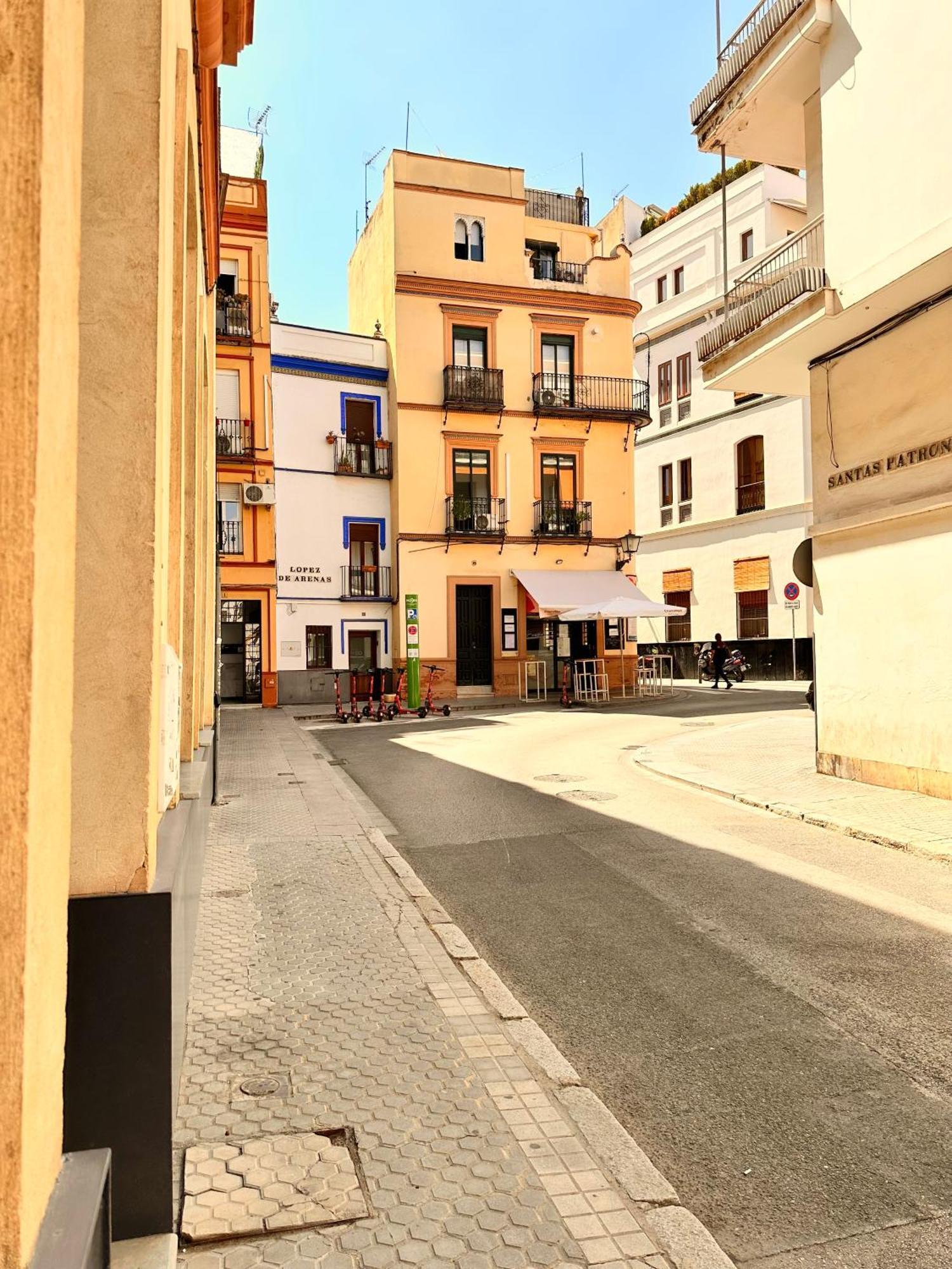 Penthouse Near Cathedral Private Rooftop Private Parking Seville Exterior photo